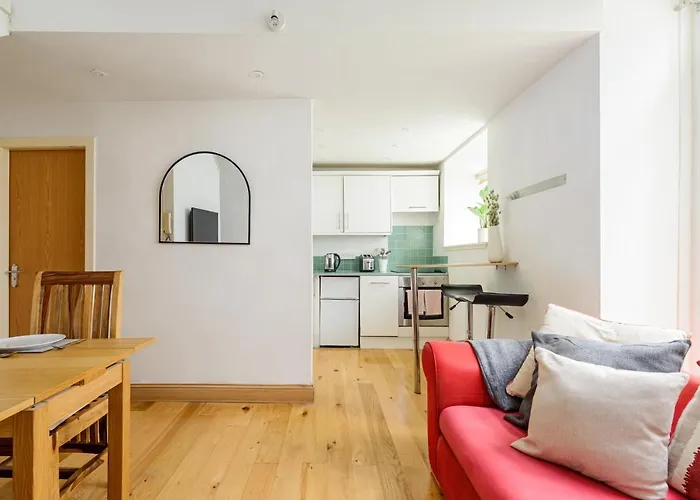 The Old Town Cockburn Apartment